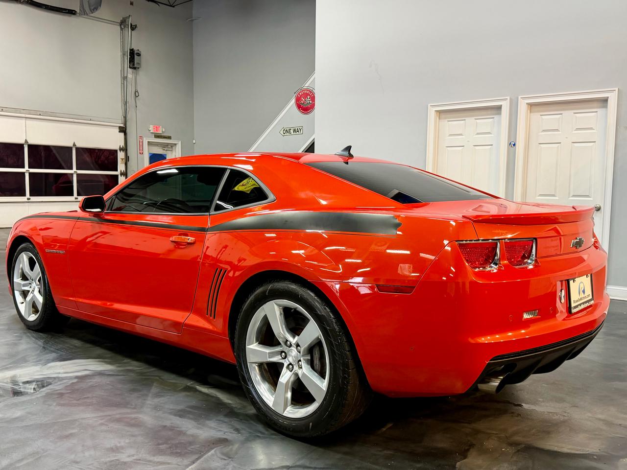Chevrolet Camaro 2dr Cpe 2SS 2011