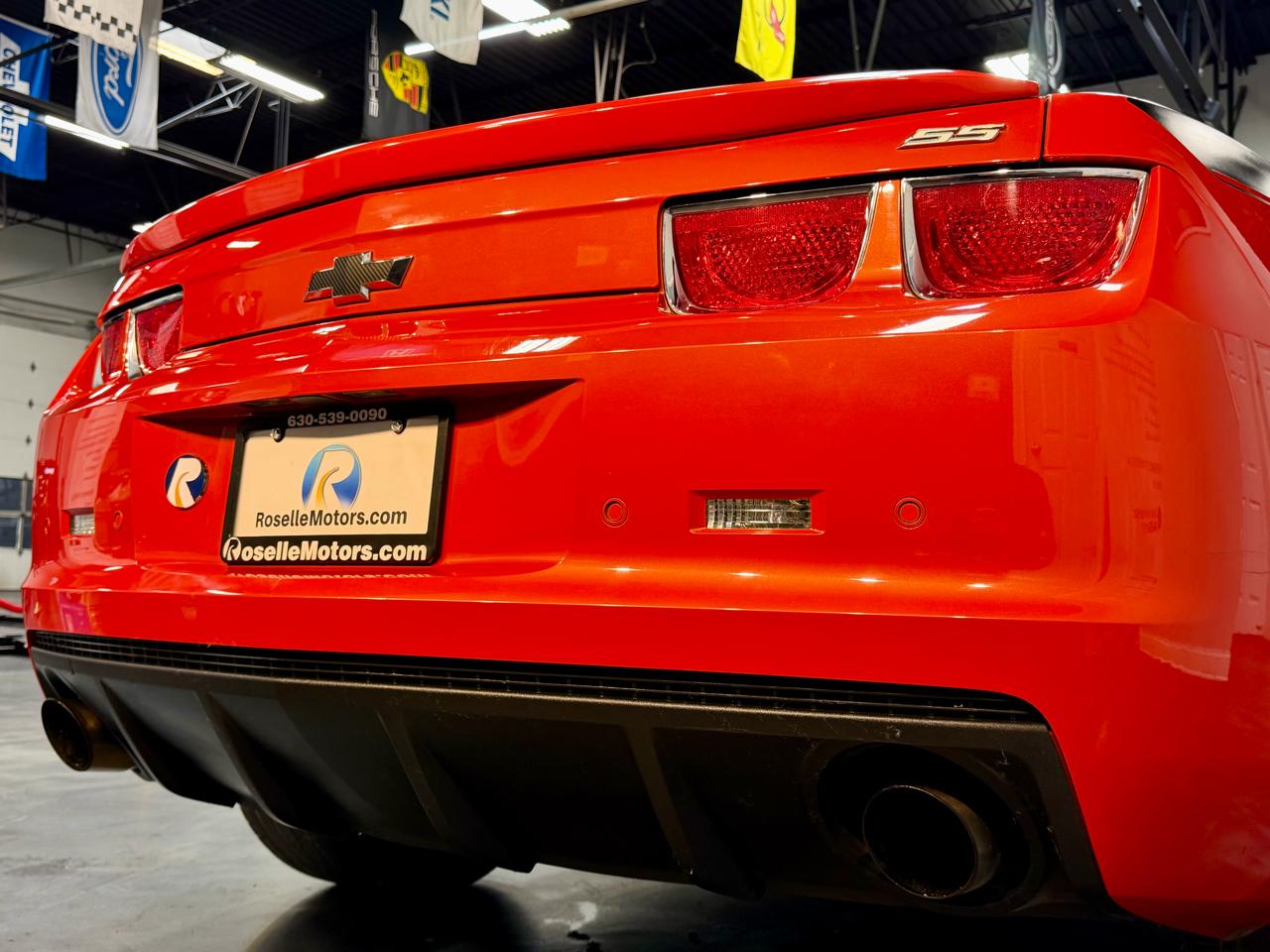 Chevrolet Camaro 2dr Cpe 2SS 2011