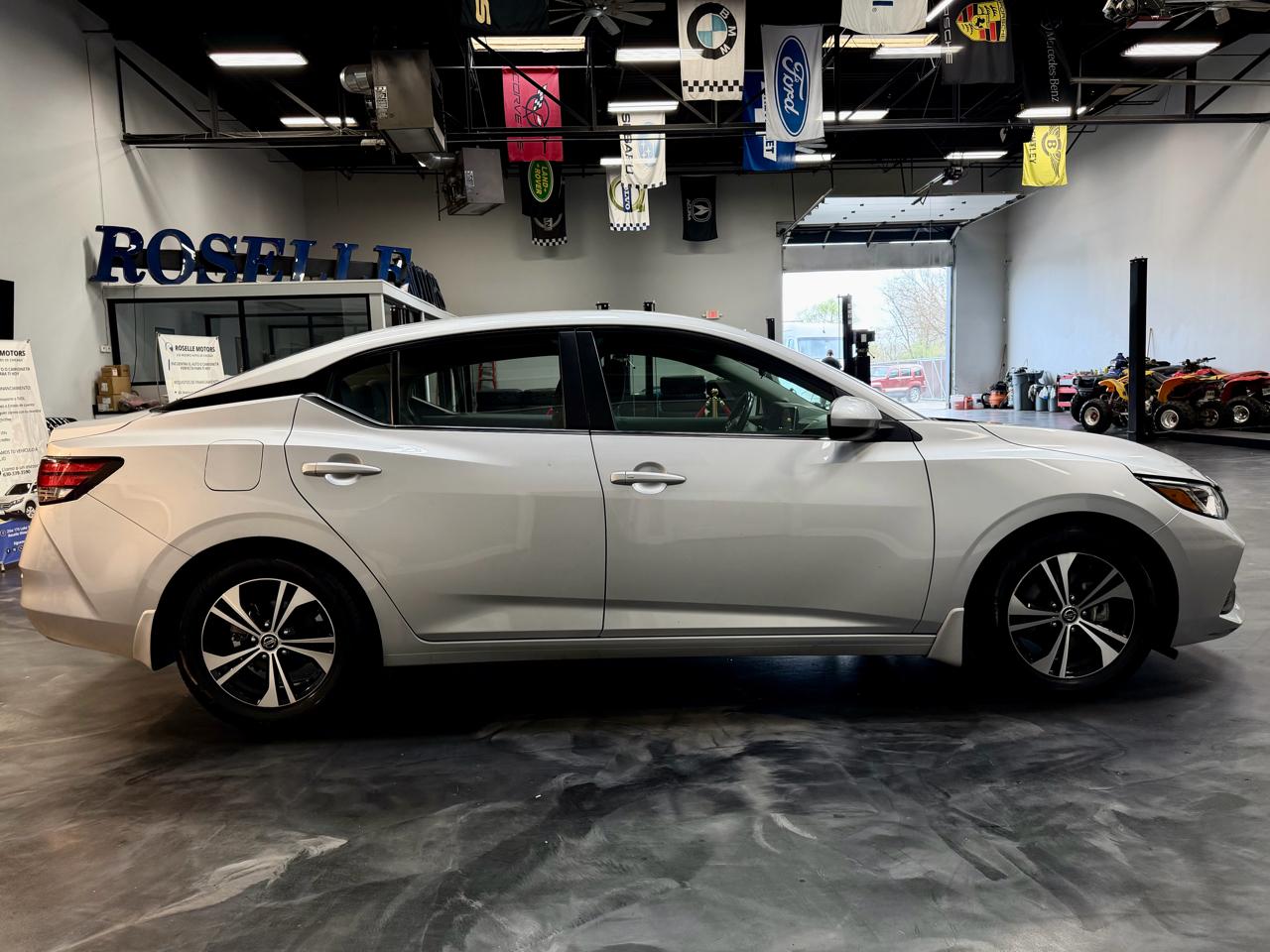 Nissan Sentra SV CVT 2021