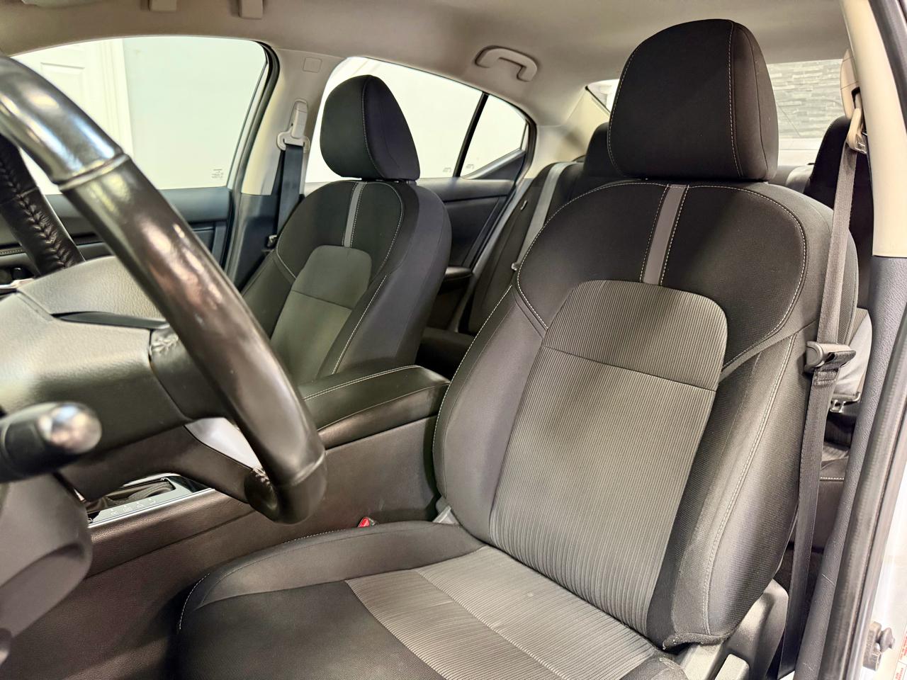 Nissan Sentra SV CVT 2021