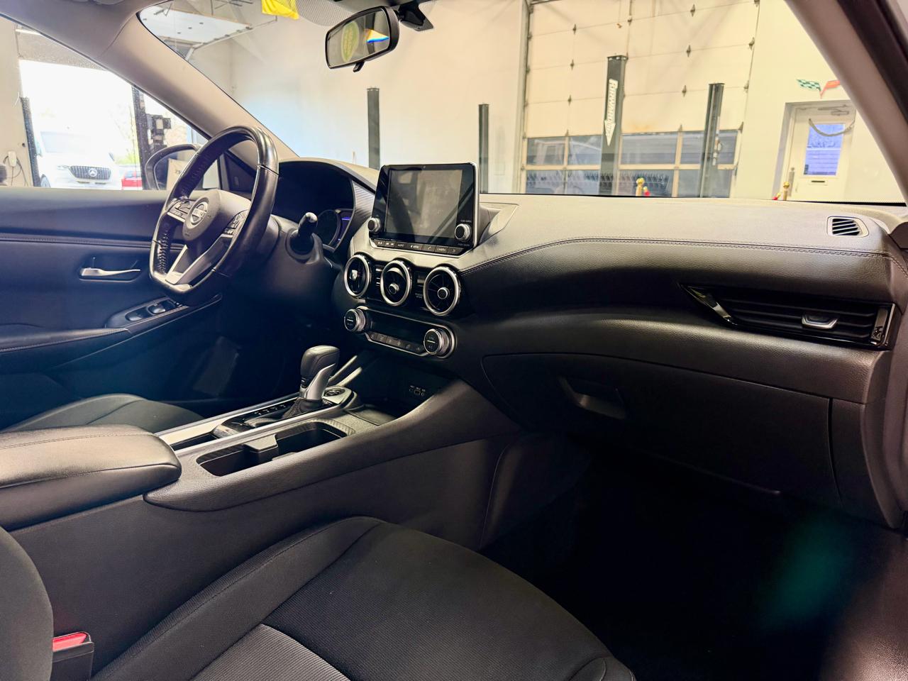 Nissan Sentra SV CVT 2021