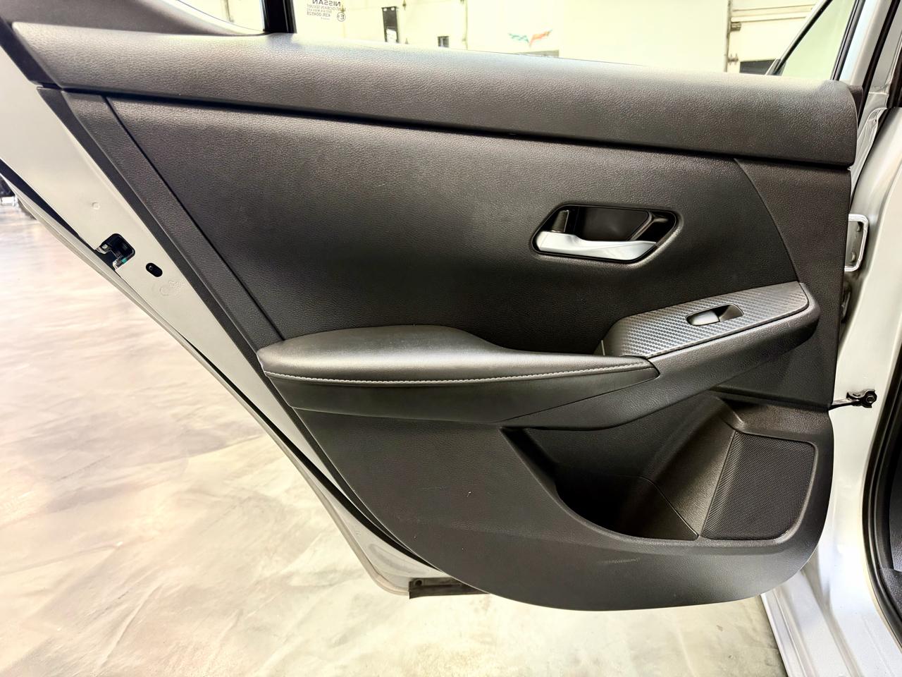 Nissan Sentra SV CVT 2021