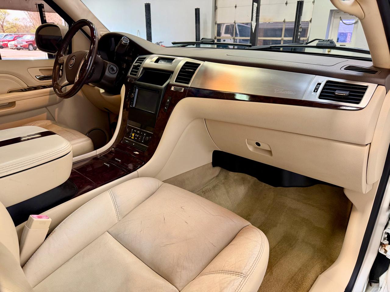 Cadillac Escalade  2008