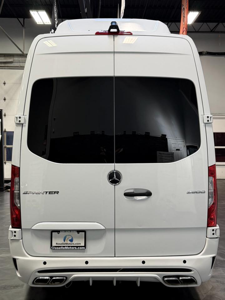 Mercedes-Benz Sprinter Passenger Van 2500 High Roof V6 170" RWD 2019