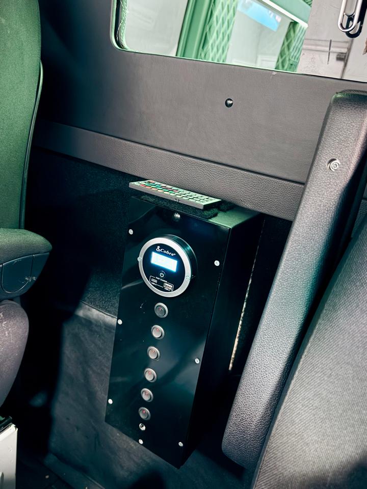 Mercedes-Benz Sprinter Passenger Van 2500 High Roof V6 170" RWD 2019