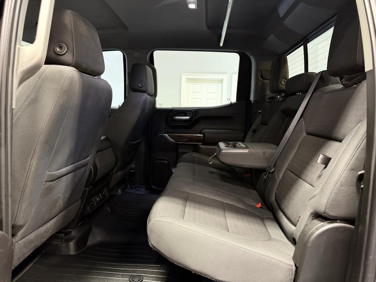 GMC Sierra 1500 4WD Crew Cab 147" SLE 2020