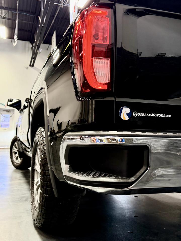 GMC Sierra 1500 4WD Crew Cab 147" SLE 2020