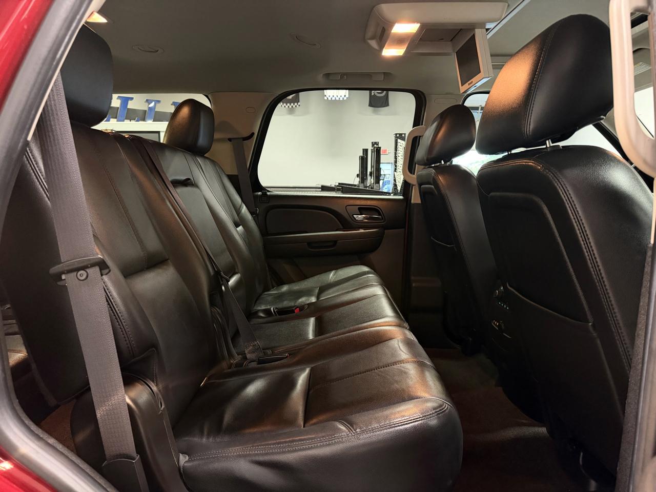 Chevrolet Tahoe 4WD 4dr 1500 LT 2013