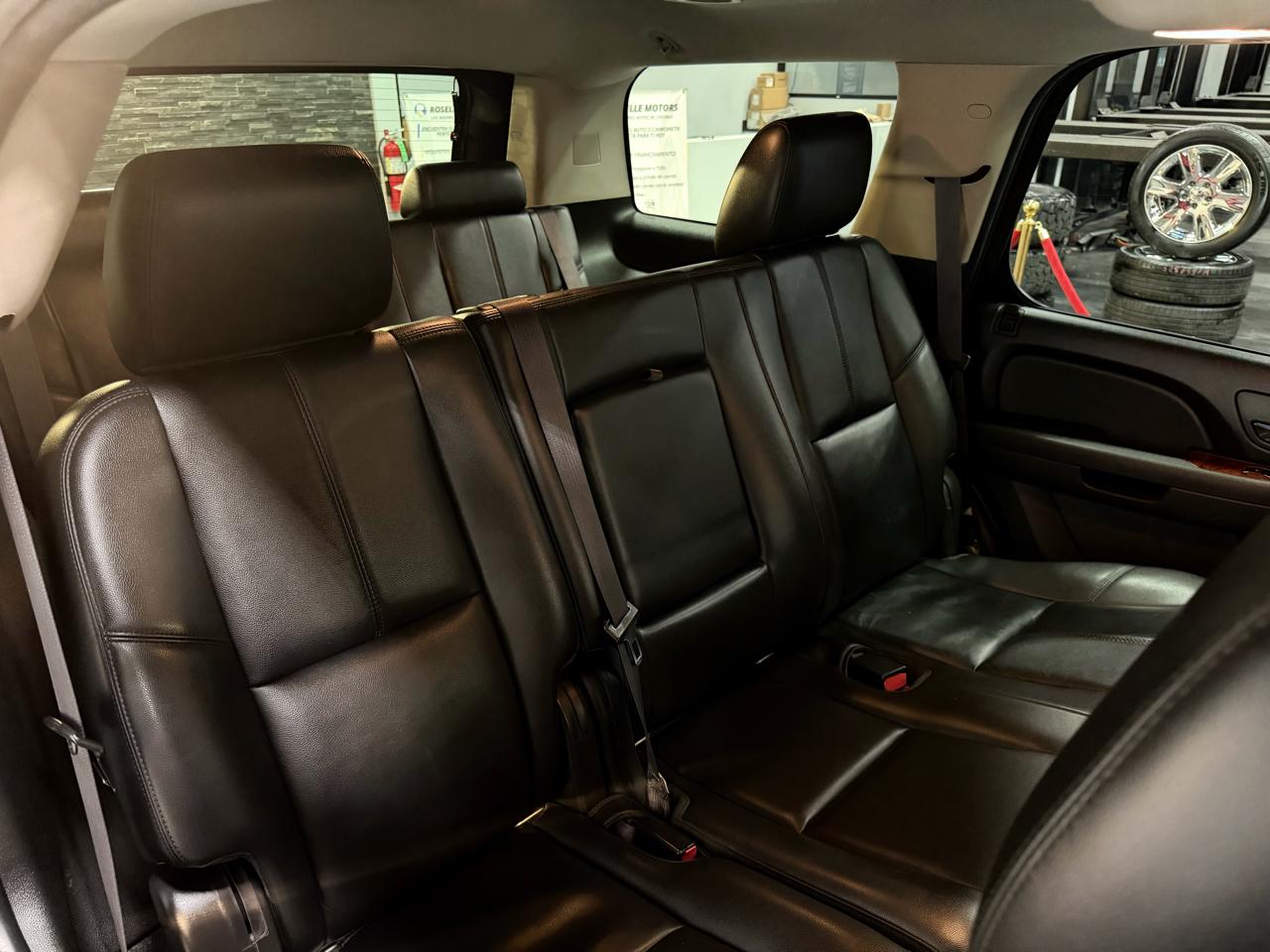 Chevrolet Tahoe 4WD 4dr 1500 LT 2013