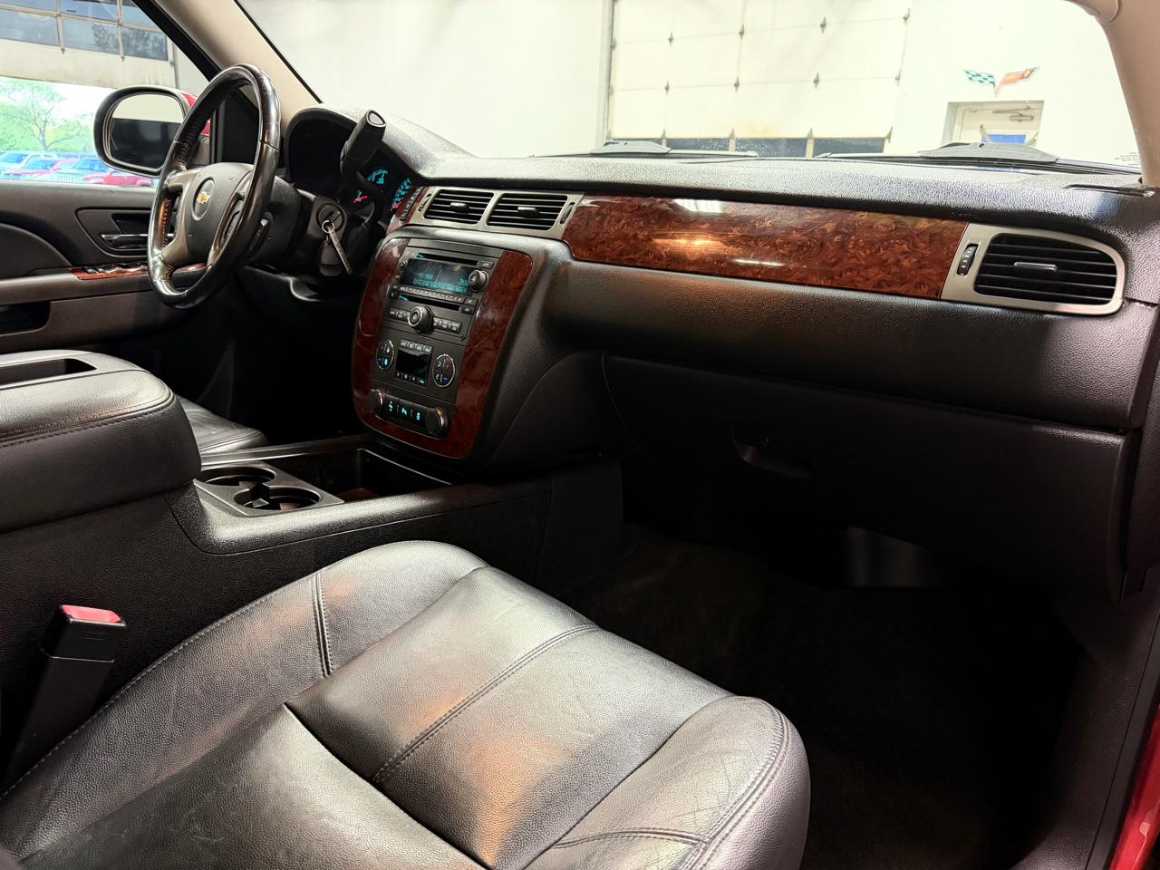 Chevrolet Tahoe 4WD 4dr 1500 LT 2013