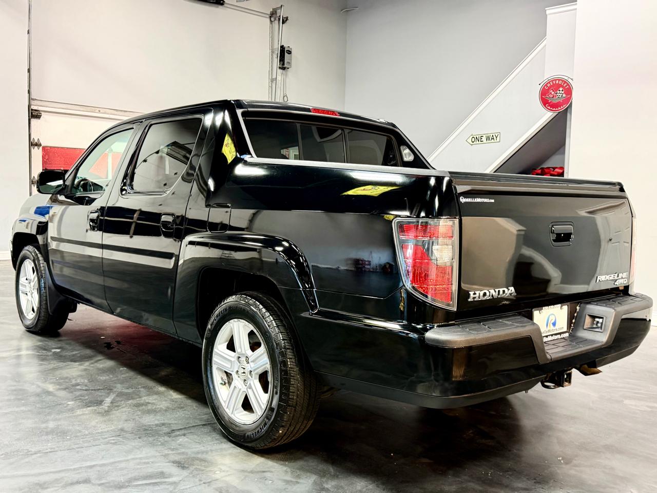 Honda Ridgeline 4WD Crew Cab RTL 2012