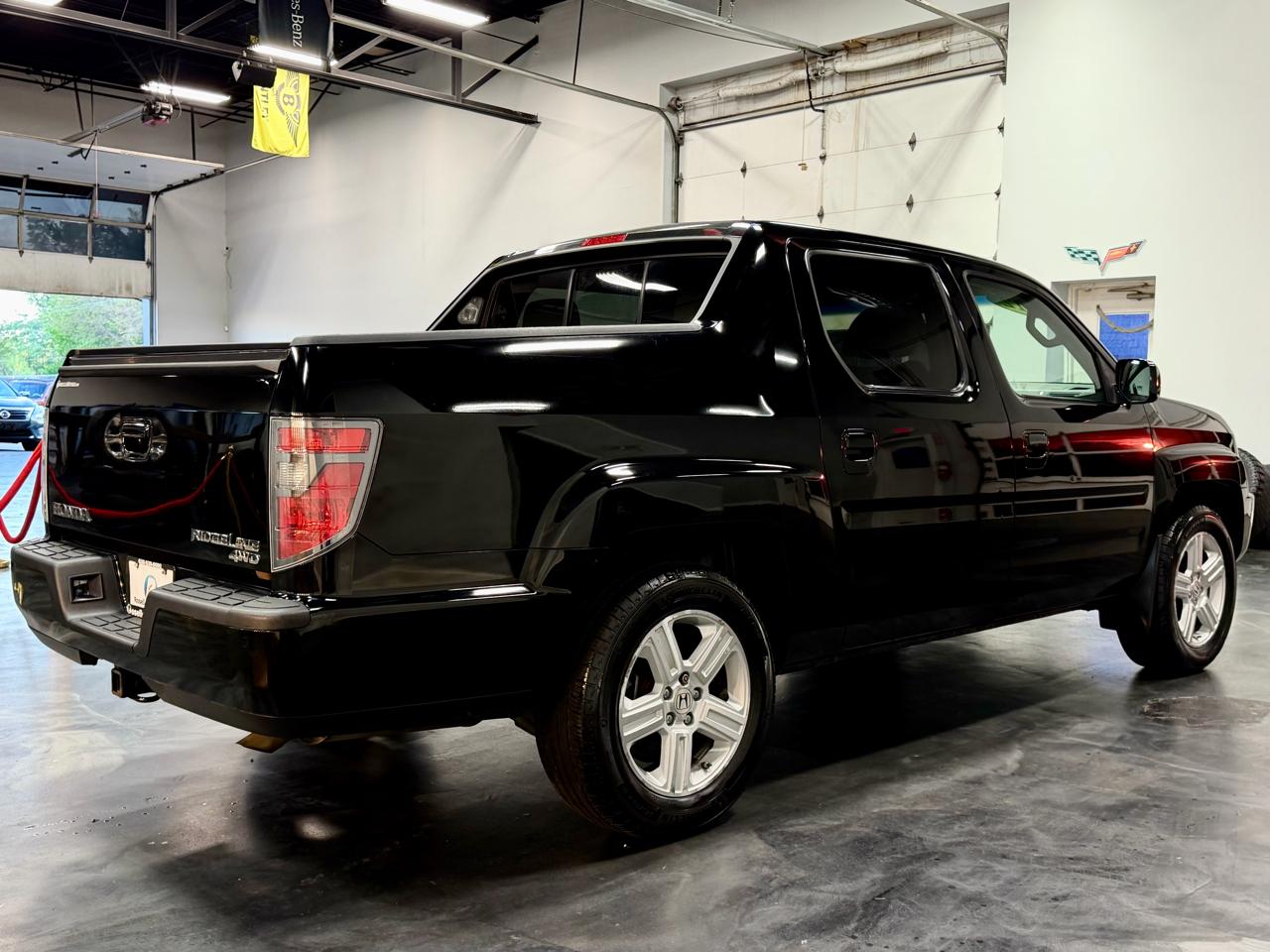 Honda Ridgeline 4WD Crew Cab RTL 2012