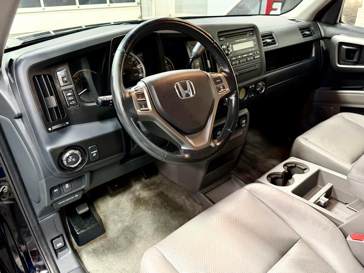 Honda Ridgeline 4WD Crew Cab RTL 2012
