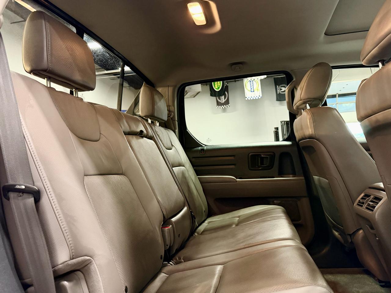 Honda Ridgeline 4WD Crew Cab RTL 2012