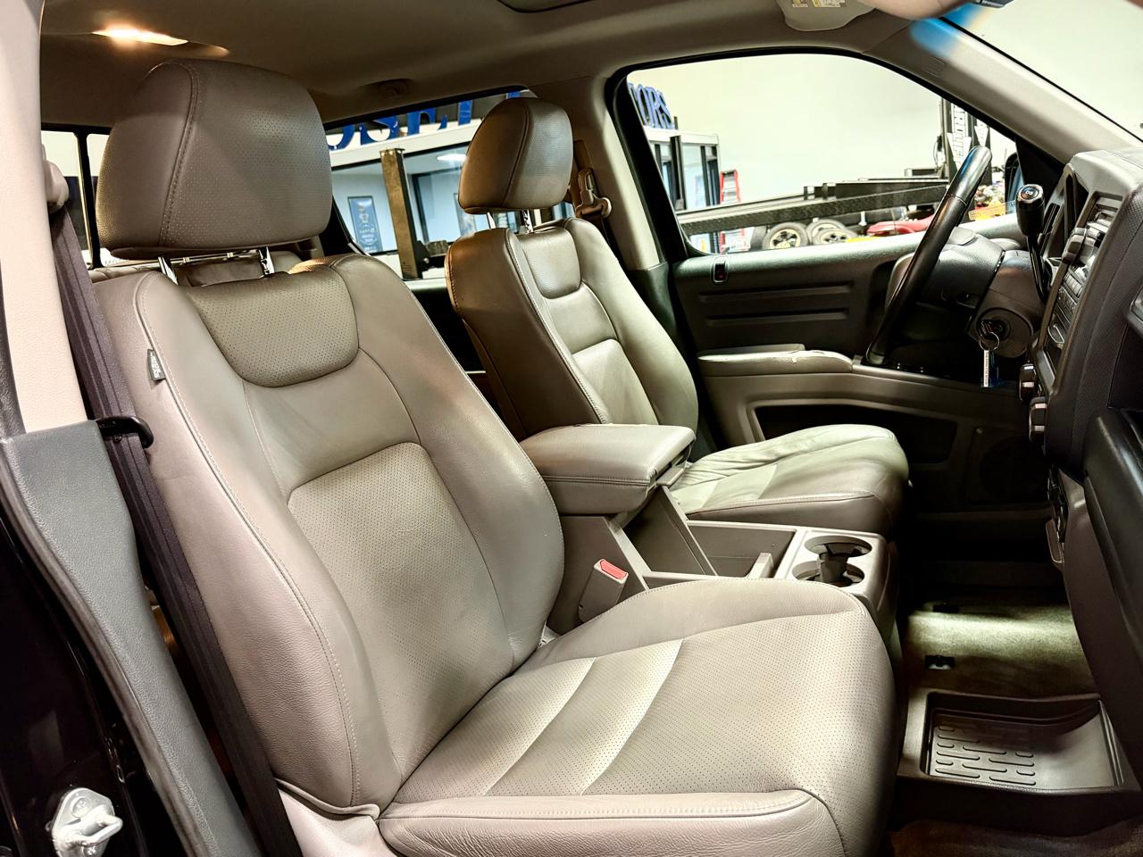 Honda Ridgeline 4WD Crew Cab RTL 2012