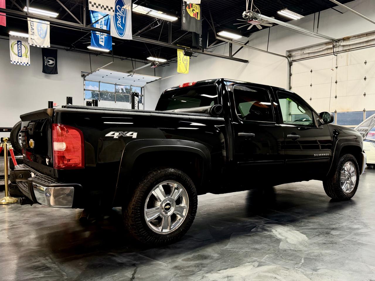 Chevrolet Silverado 1500 4WD Crew Cab 143.5" LT 2013