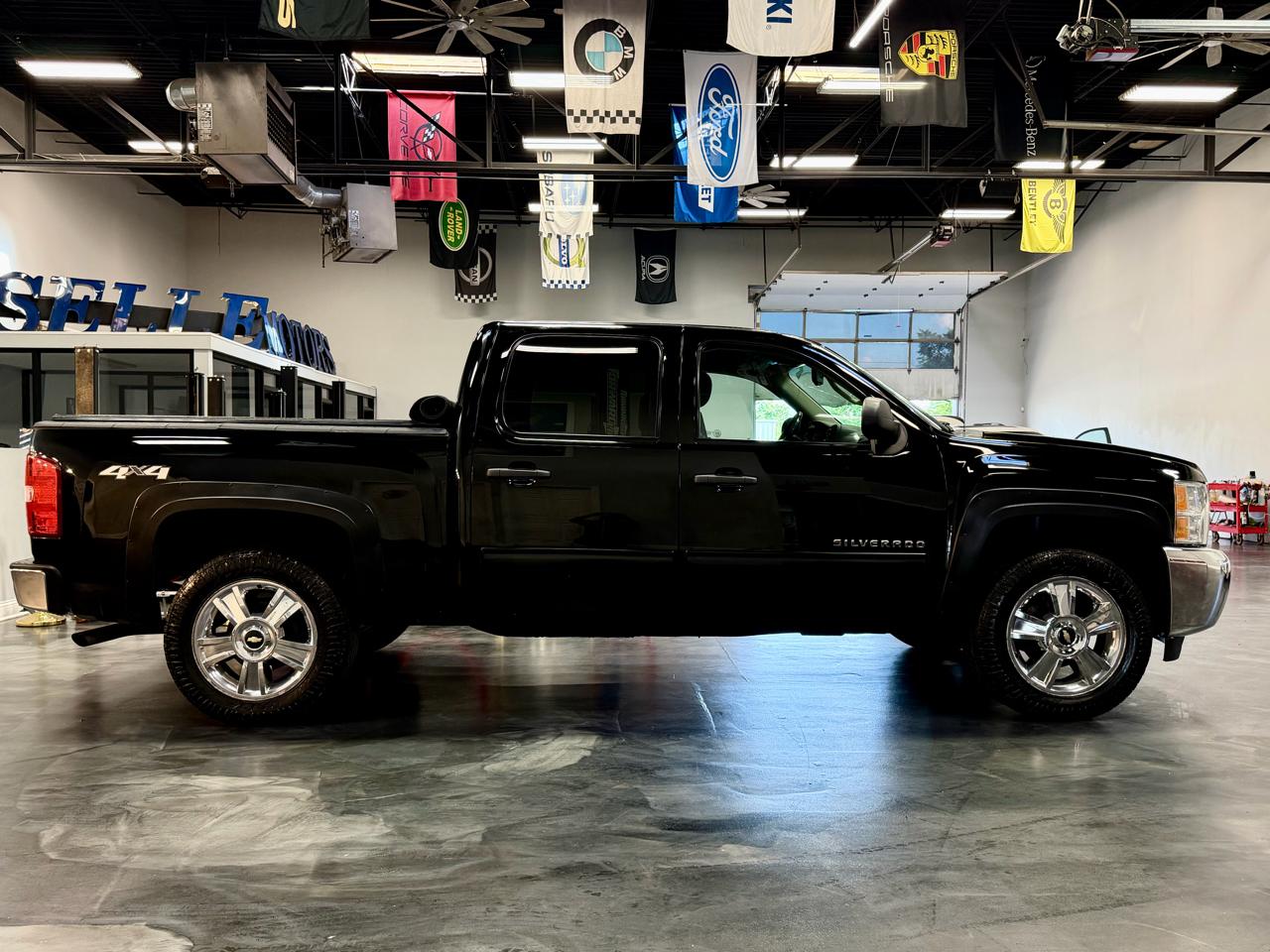 Chevrolet Silverado 1500 4WD Crew Cab 143.5" LT 2013