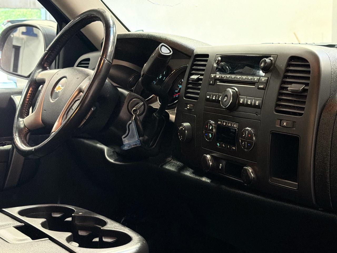 Chevrolet Silverado 1500 4WD Crew Cab 143.5" LT 2013