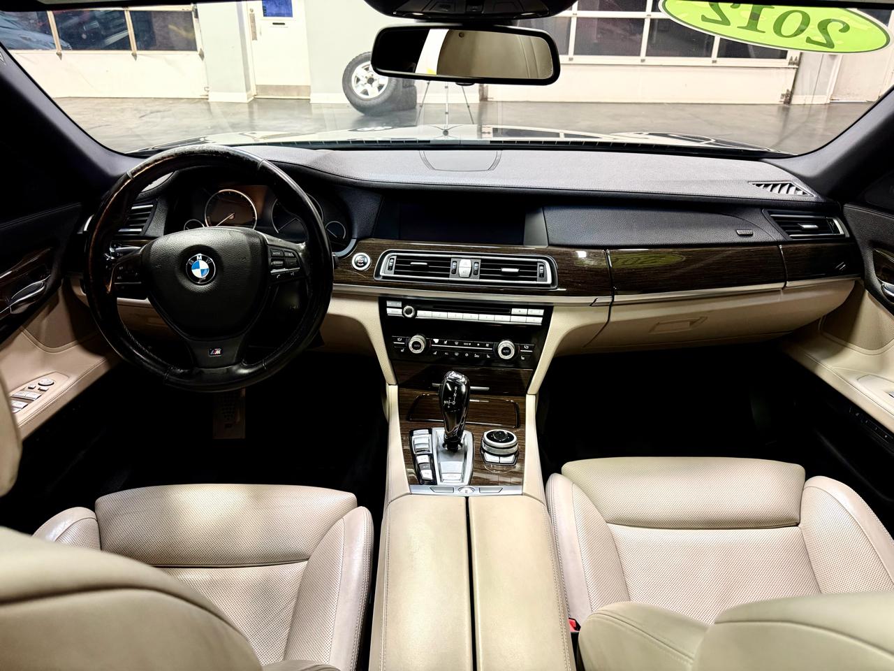 BMW 7 Series 4dr Sdn 750Li xDrive AWD 2012