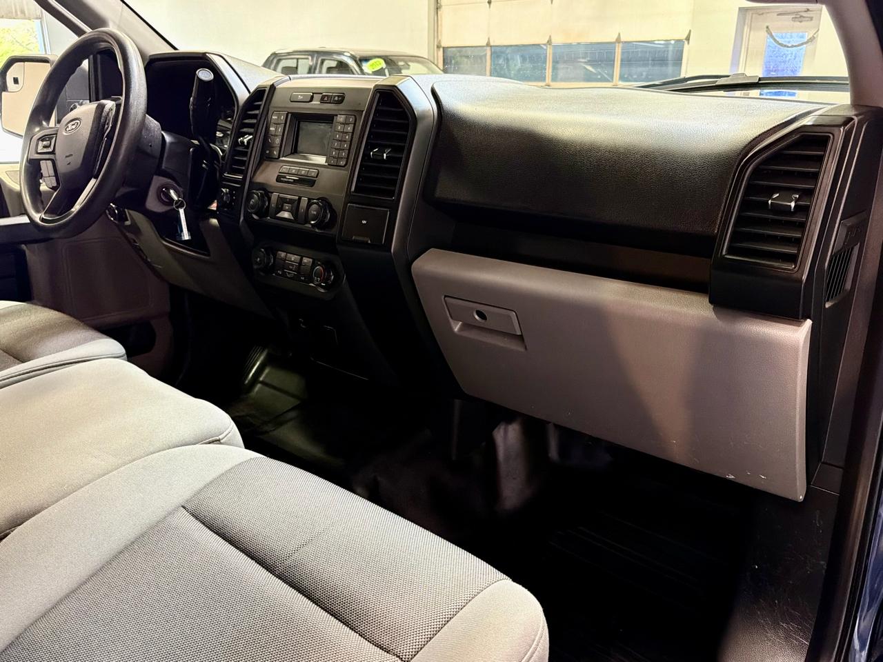 Ford F-150 XL SuperCab 6.5-ft. Bed 4WD 2019