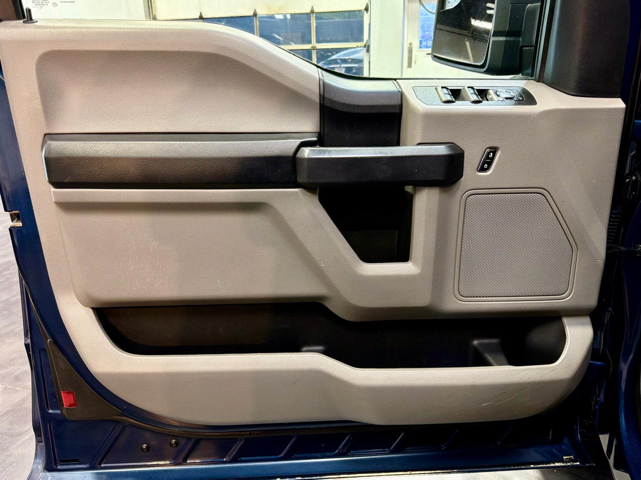 Ford F-150 XL SuperCab 6.5-ft. Bed 4WD 2019