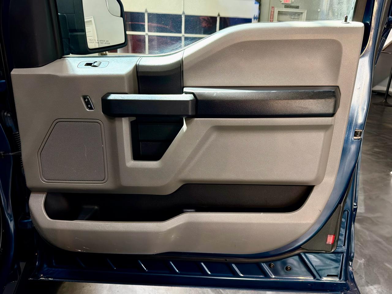 Ford F-150 XL SuperCab 6.5-ft. Bed 4WD 2019