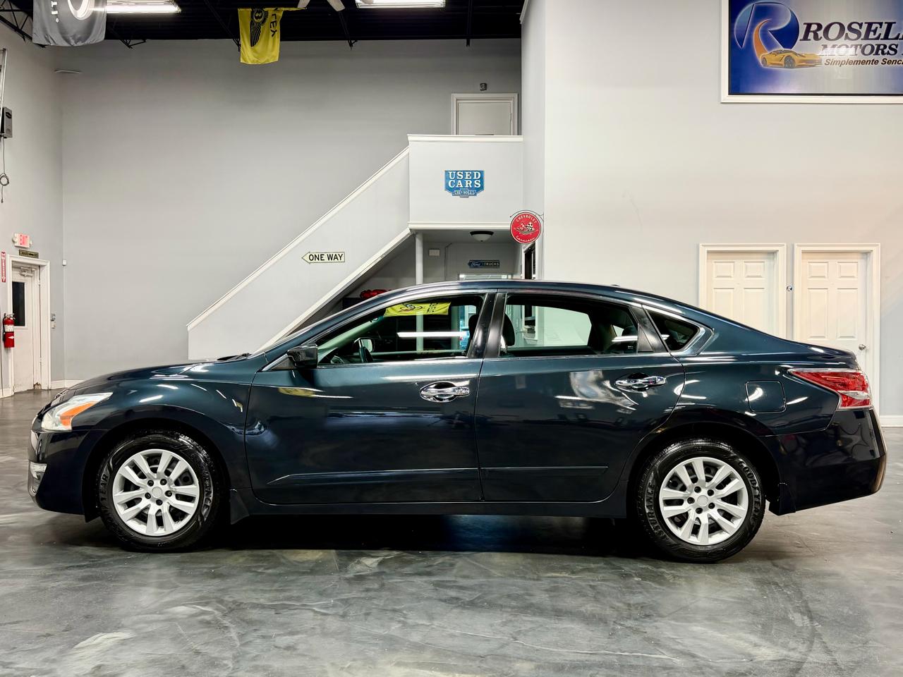 2015 Nissan Altima 2.5 S's photo