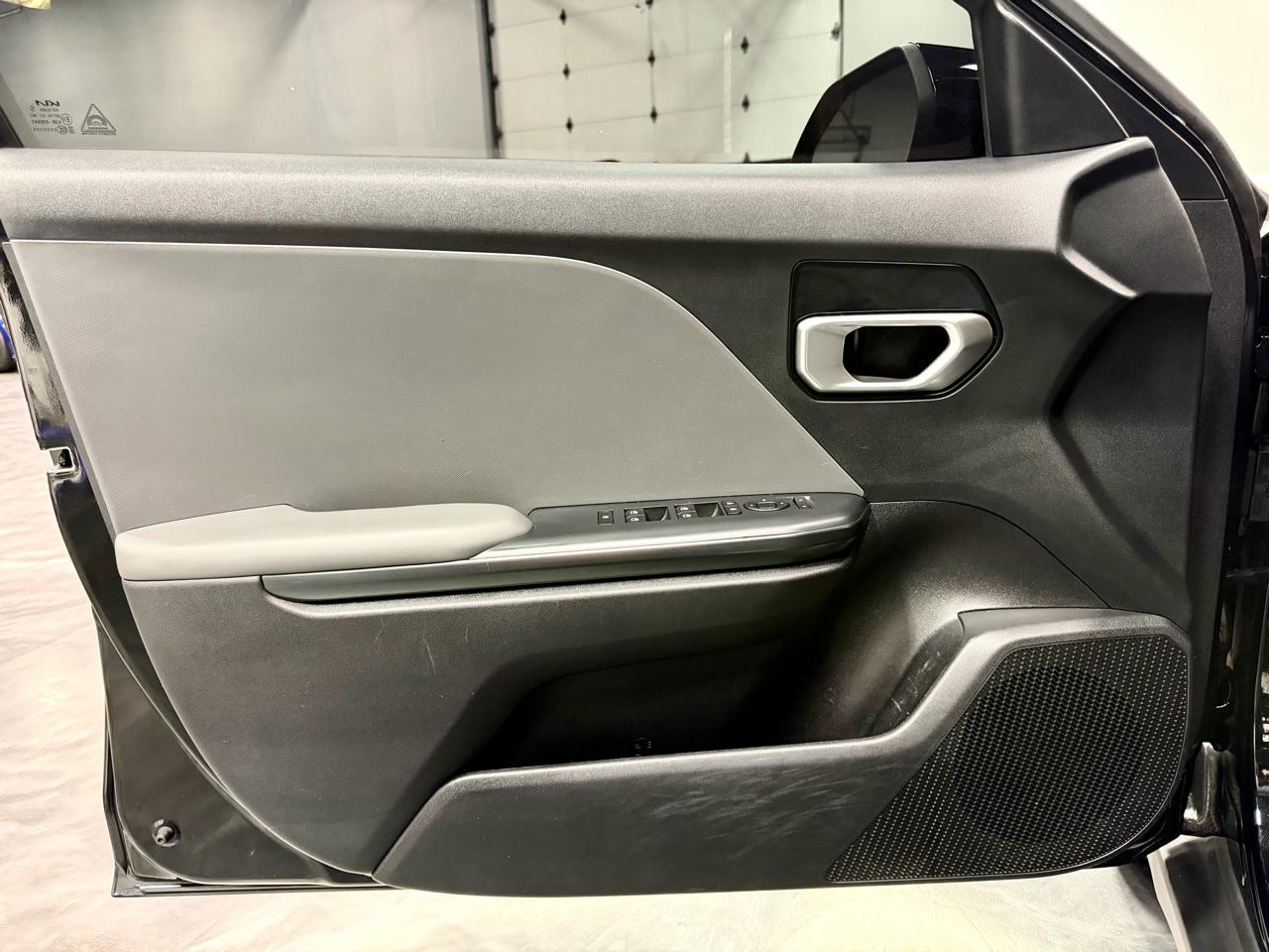 Kia K4 LXS FWD 2025