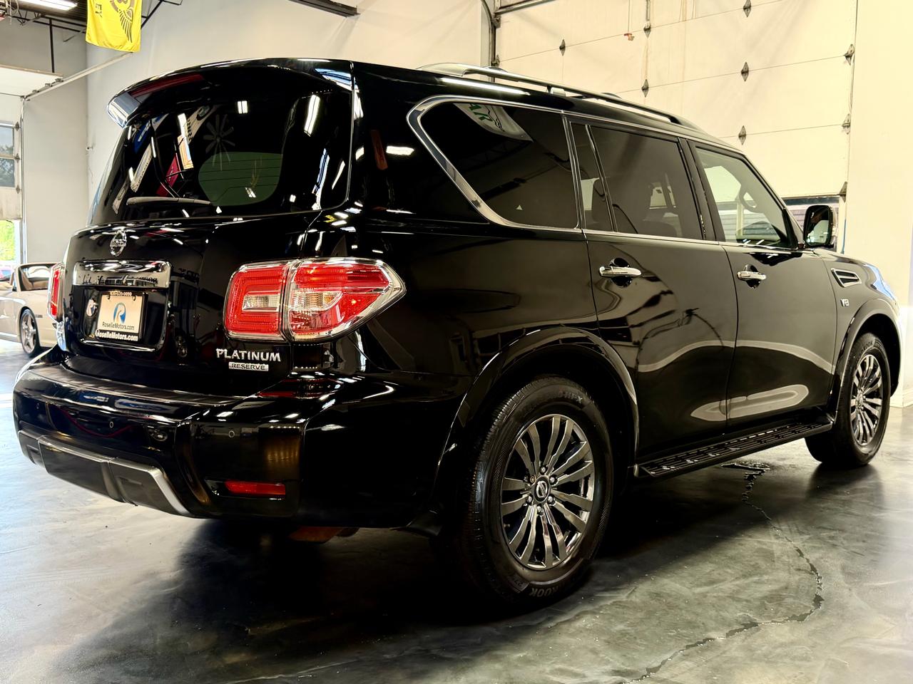 Nissan Armada 4x4 Platinum 2019