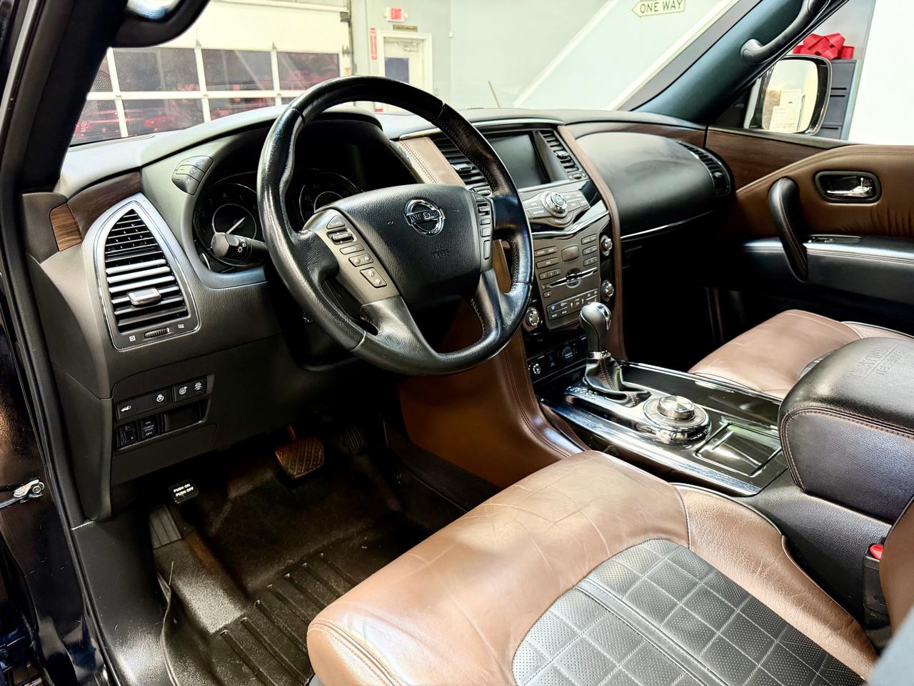 Nissan Armada 4x4 Platinum 2019