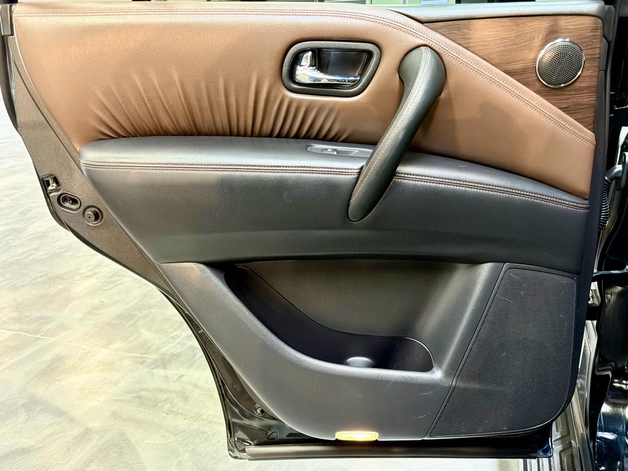 Nissan Armada 4x4 Platinum 2019