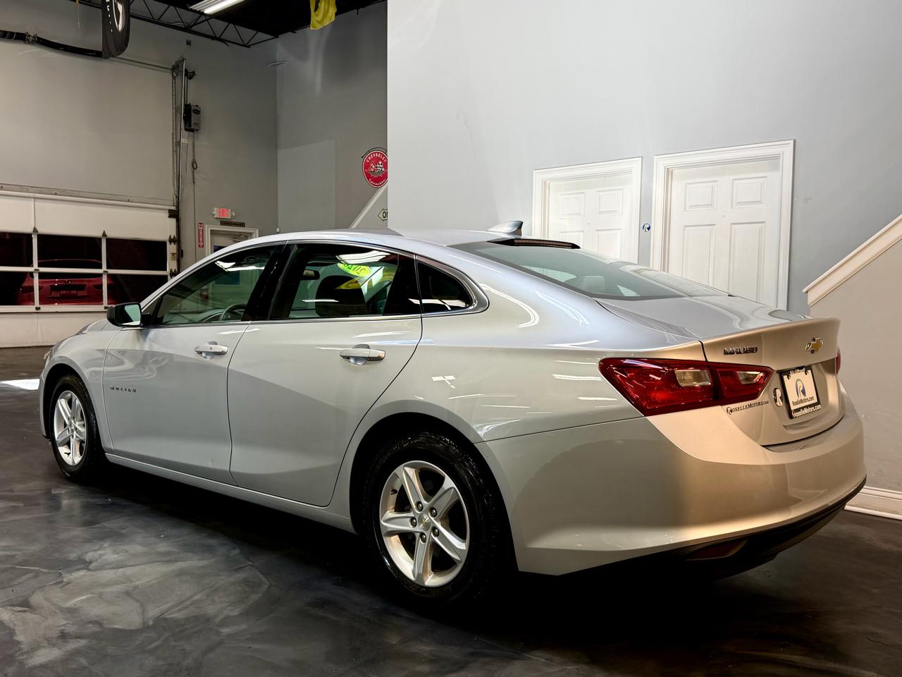 Chevrolet Malibu 4dr Sdn LS w/1FL 2020