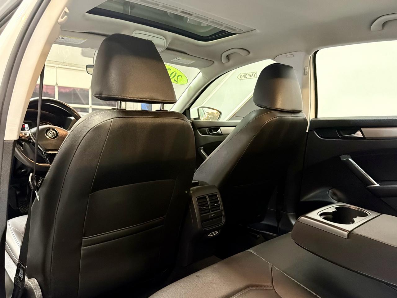 Volkswagen Passat 2.0T SE Auto 2021