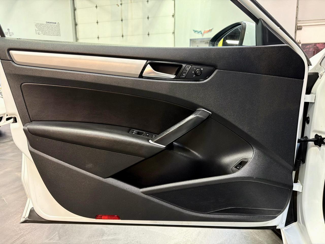 Volkswagen Passat 2.0T SE Auto 2021