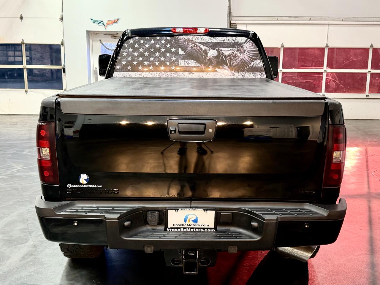 Chevrolet Silverado 2500HD 4WD Ext Cab 144.2" LTZ 2011