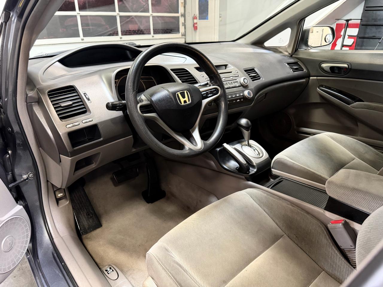 Honda Civic Sdn 4dr Auto LX 2011