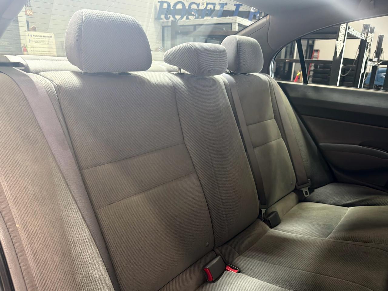 Honda Civic Sdn 4dr Auto LX 2011
