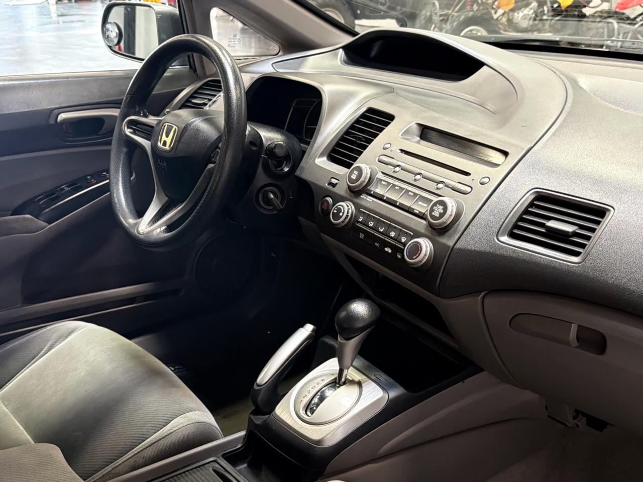Honda Civic Sdn 4dr Auto LX 2011