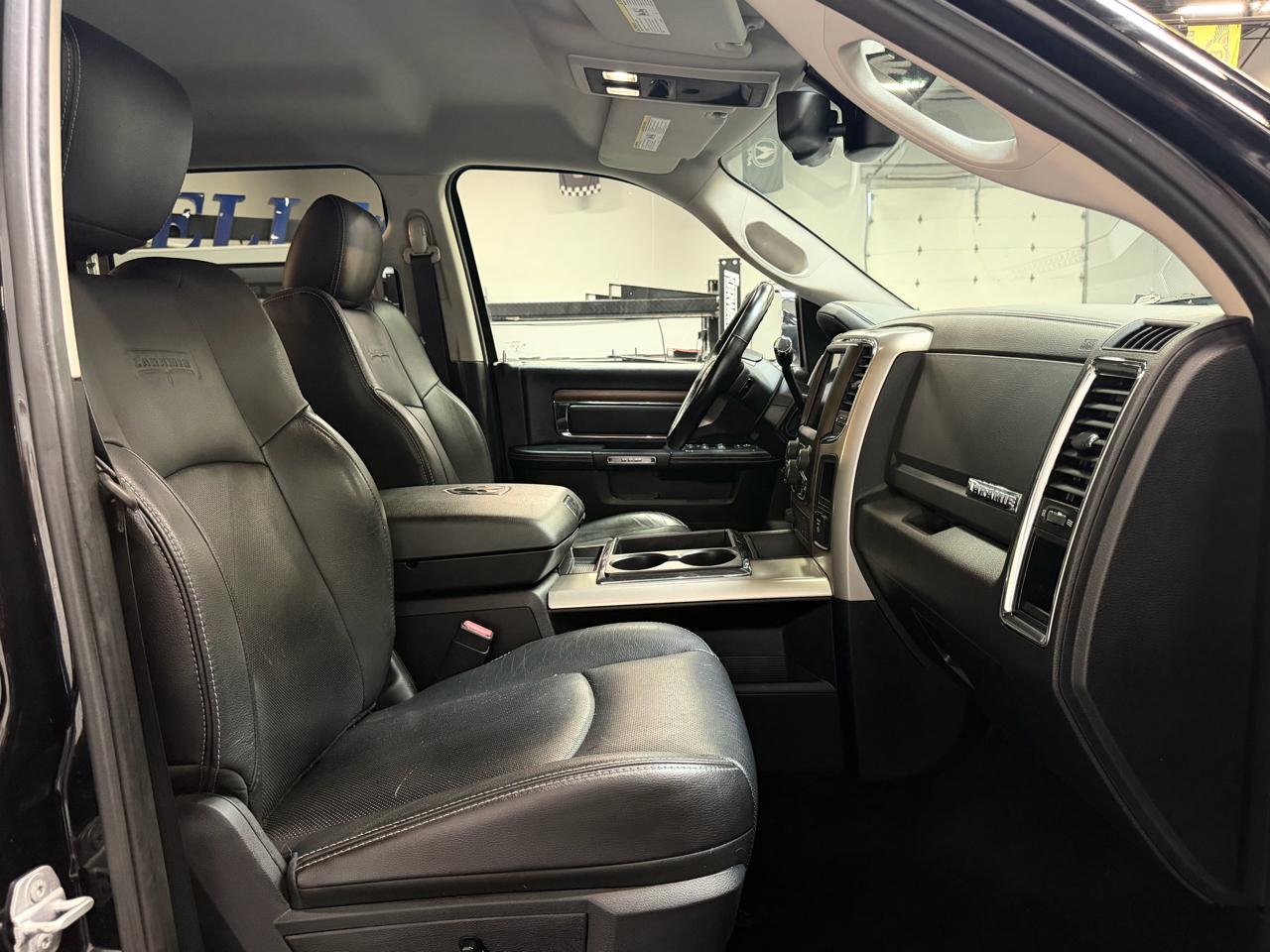 RAM 2500 4WD Crew Cab 149" Laramie 2015
