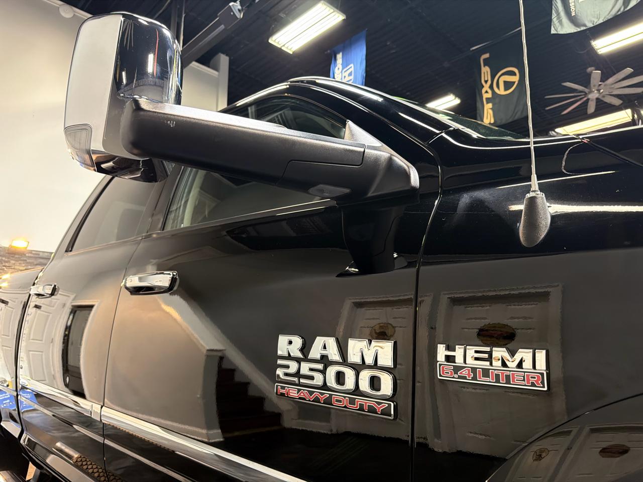 RAM 2500 4WD Crew Cab 149" Laramie 2015