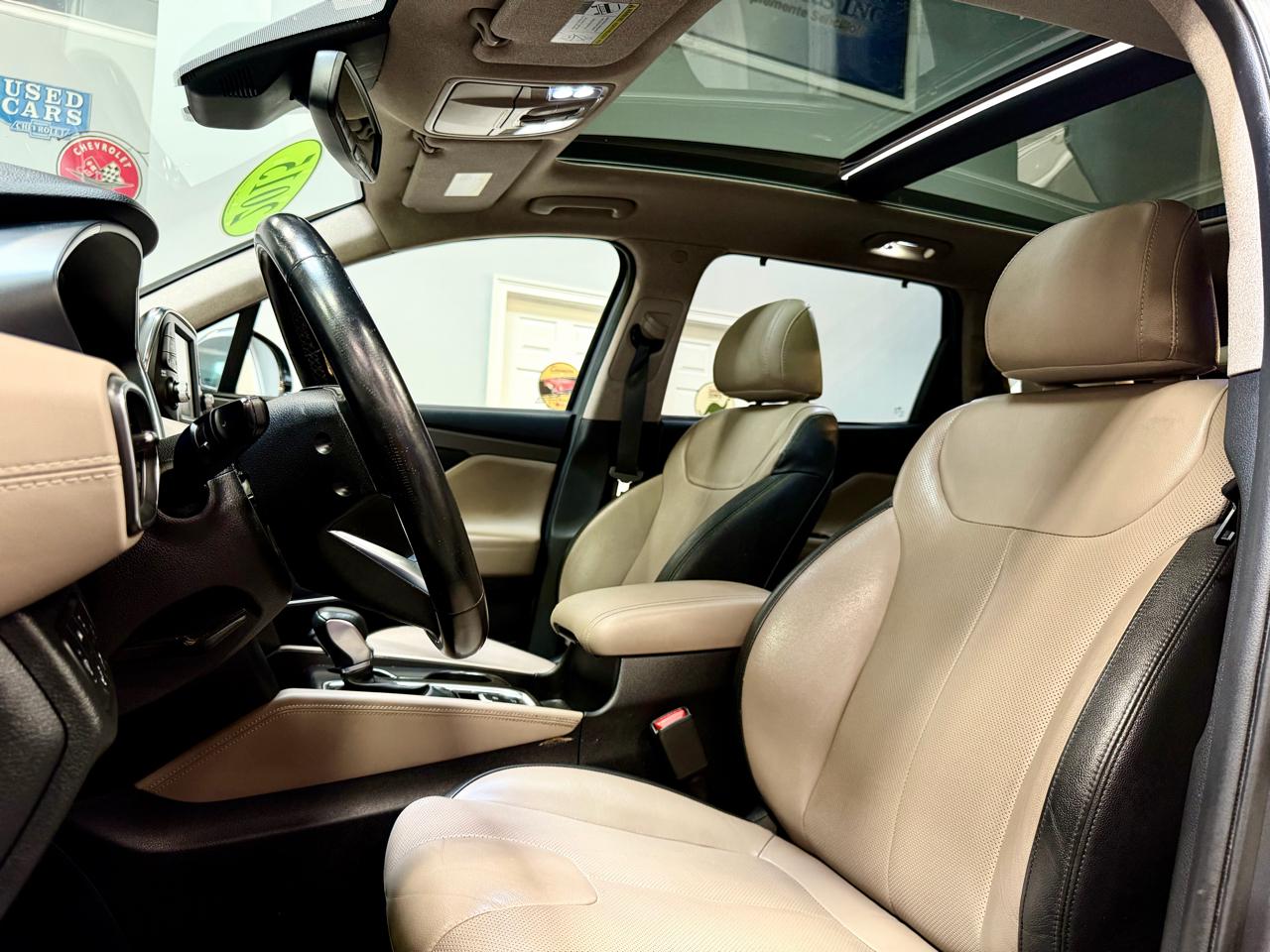 Hyundai Santa Fe SEL 2.0T Auto AWD 2020