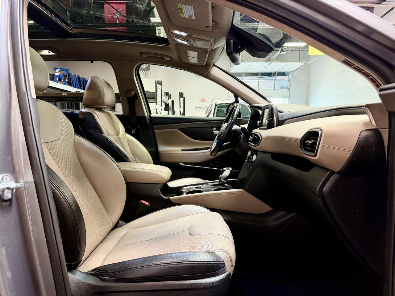 Hyundai Santa Fe SEL 2.0T Auto AWD 2020