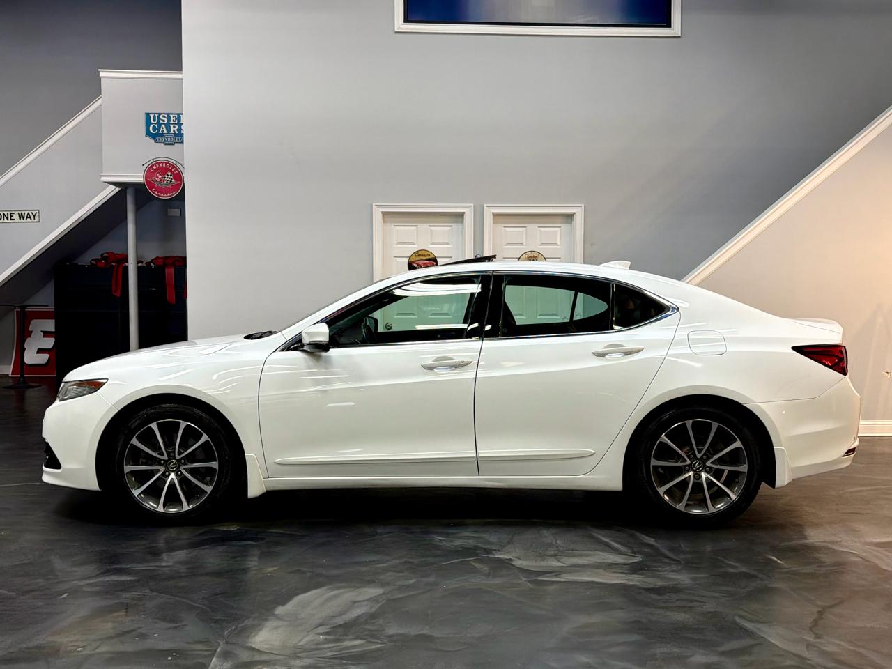 Acura TLX 4dr Sdn FWD V6 Advance 2015