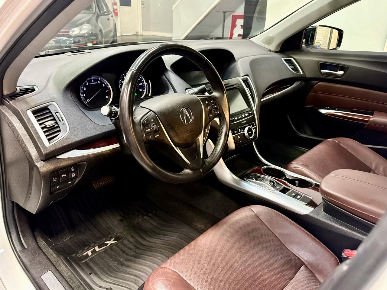 Acura TLX 4dr Sdn FWD V6 Advance 2015