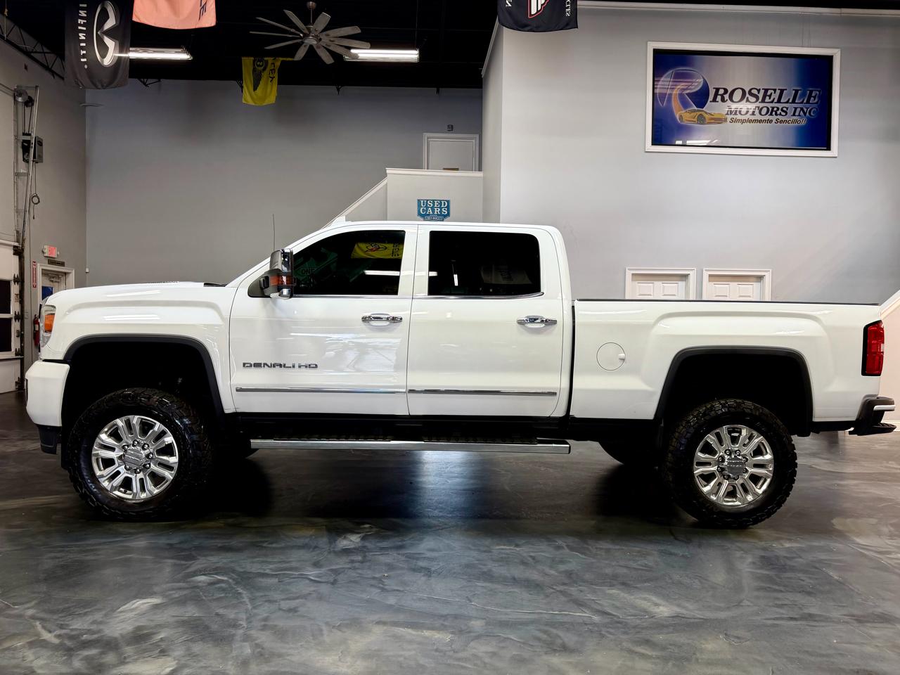 GMC Sierra 2500HD 4WD Crew Cab 153.7" Denali 2016