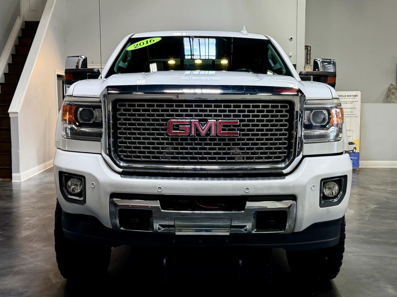 GMC Sierra 2500HD 4WD Crew Cab 153.7" Denali 2016
