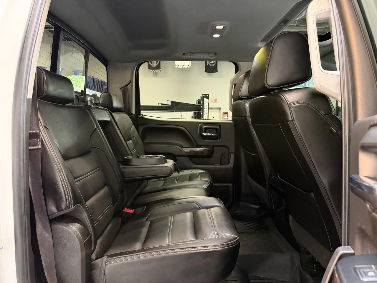 GMC Sierra 2500HD 4WD Crew Cab 153.7" Denali 2016
