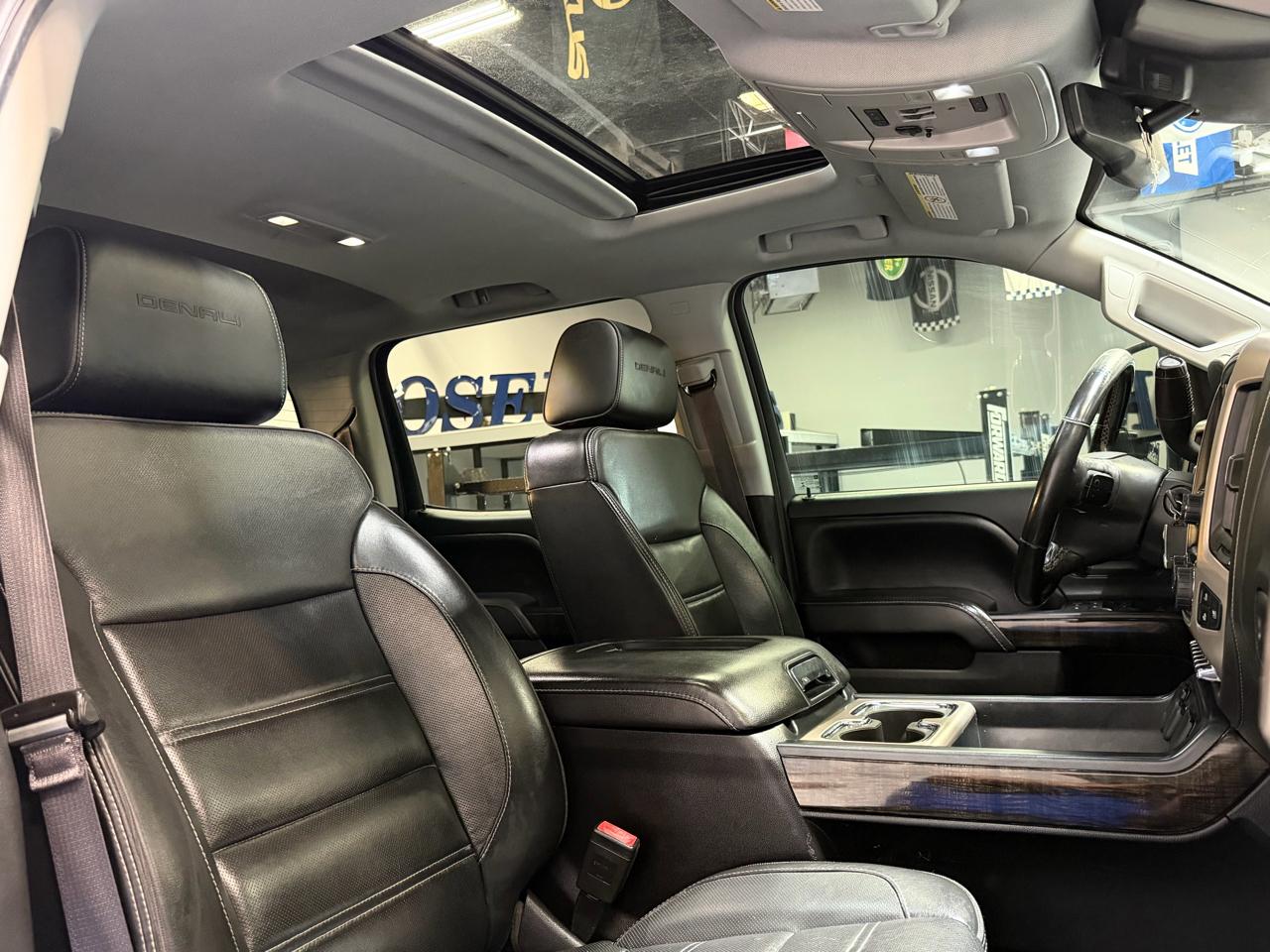 GMC Sierra 2500HD 4WD Crew Cab 153.7" Denali 2016
