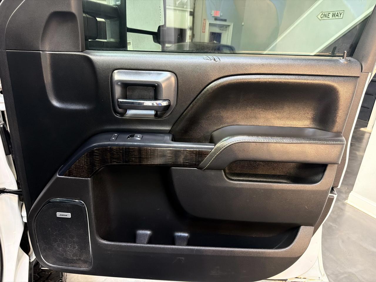 GMC Sierra 2500HD 4WD Crew Cab 153.7" Denali 2016