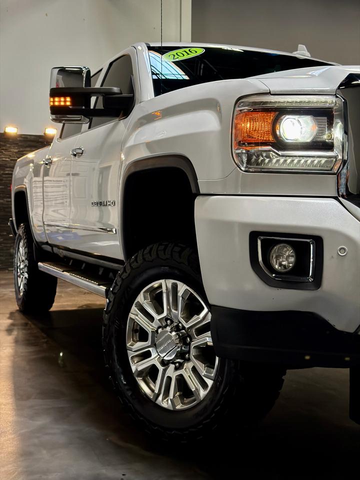 GMC Sierra 2500HD 4WD Crew Cab 153.7" Denali 2016